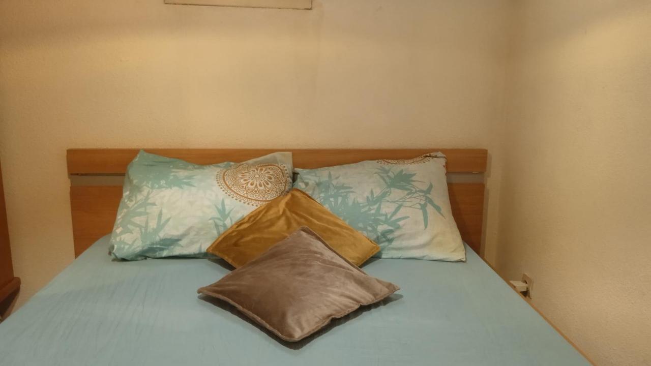 Chambre D'Hote Au Centre Ville Арль Екстер'єр фото